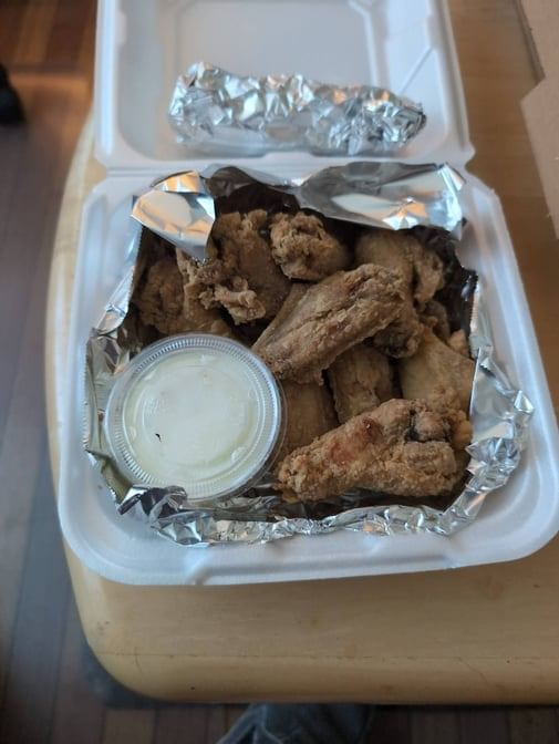 10 Chicken Wings
