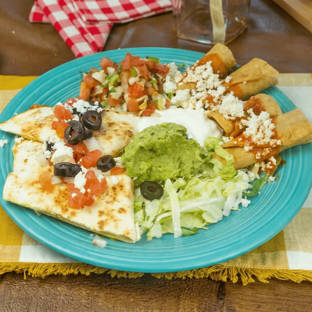 Quesa – Taquitos