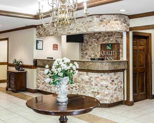 Images Quality Inn
