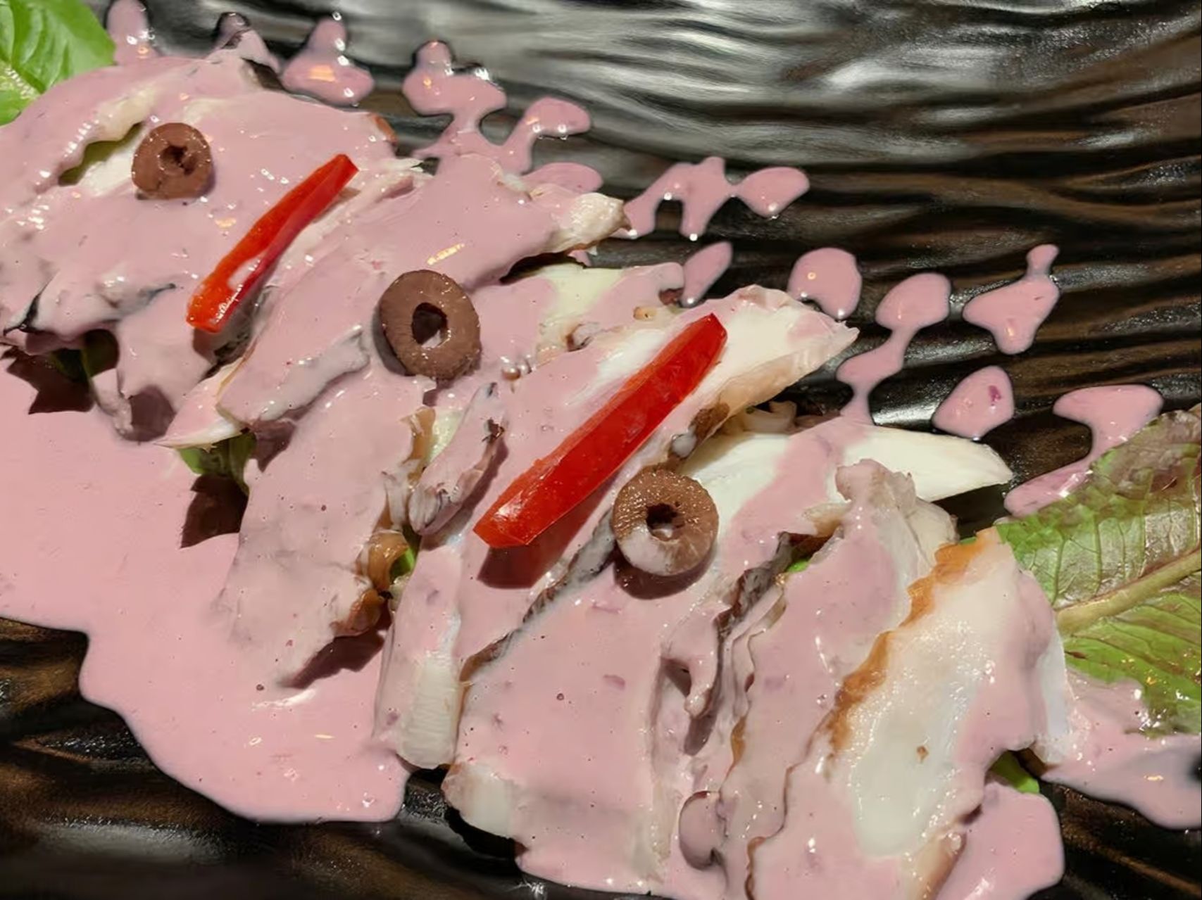 Tiradito Pulpo Al Olivo