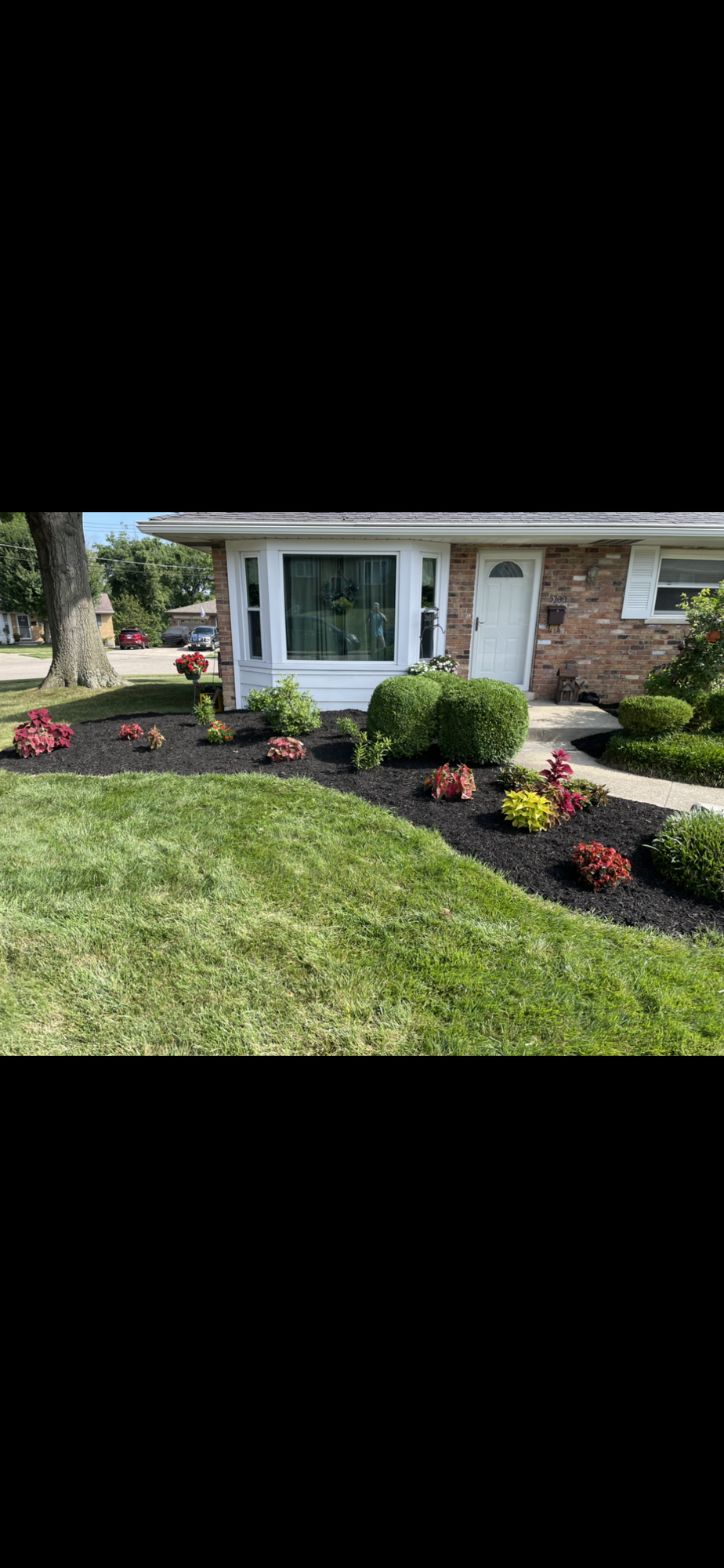 513 Landscaping LLC Image