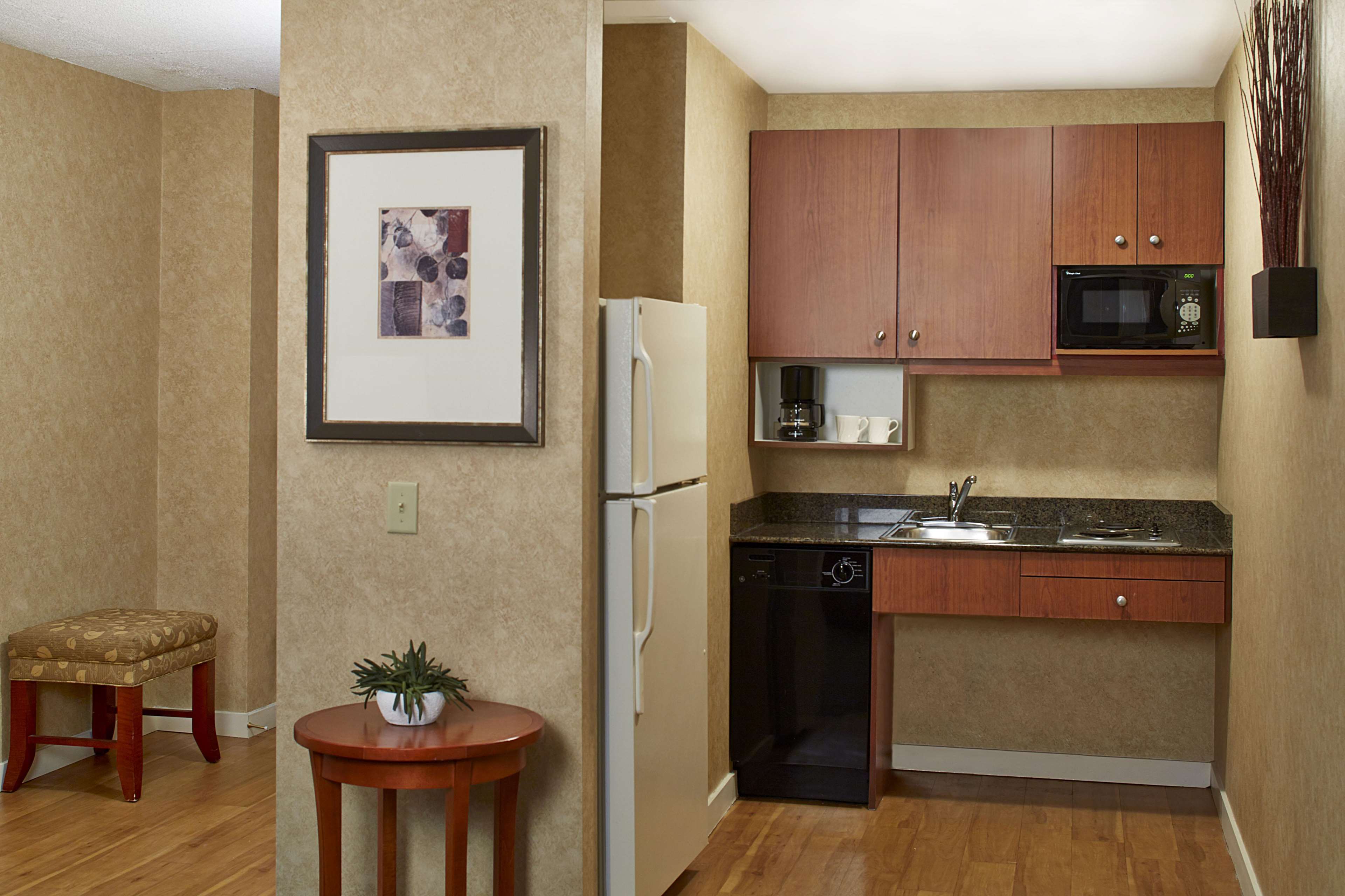 Homewood Suites by Hilton Chicago-Lincolnshire Photo