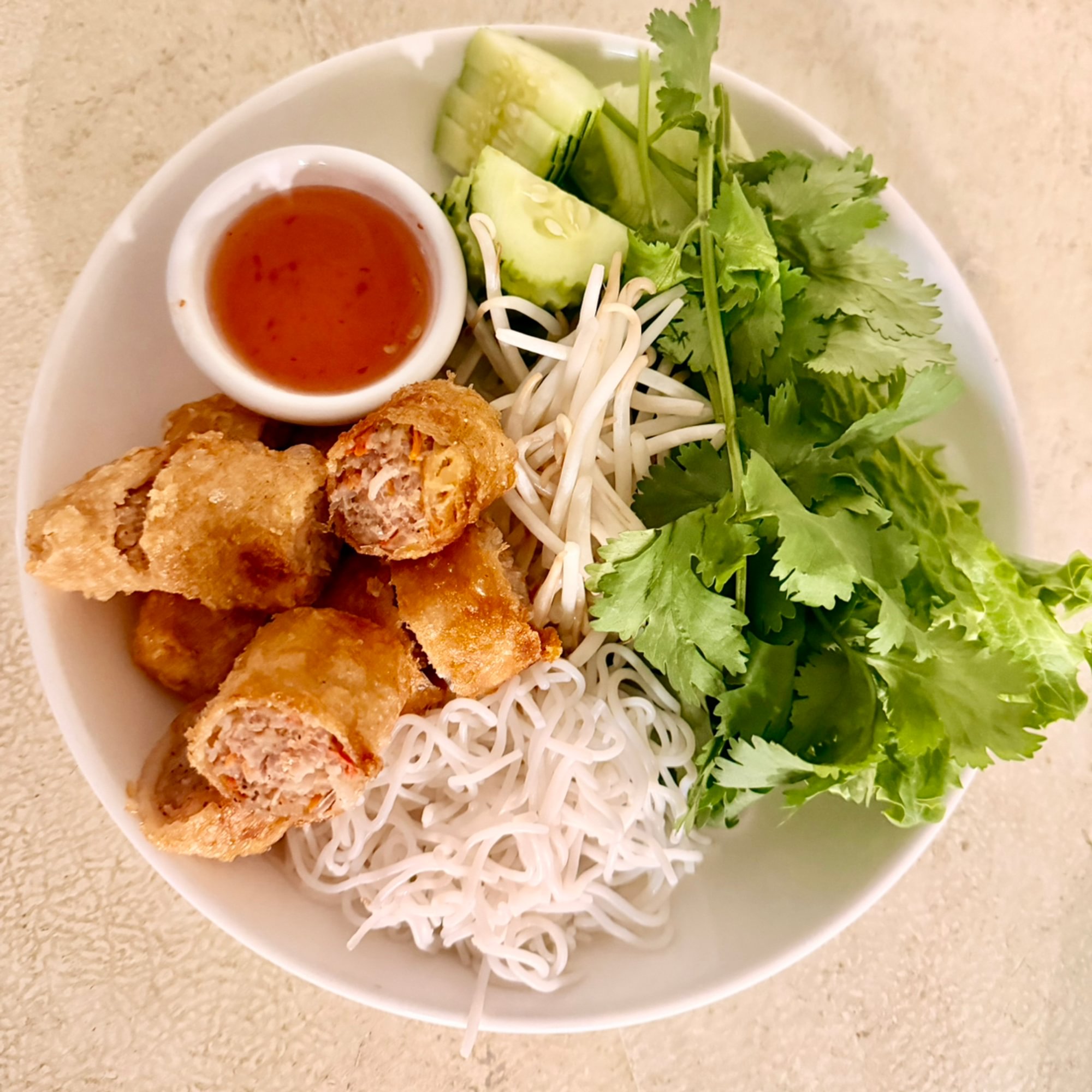 VIETNAMESE EGGROLLS