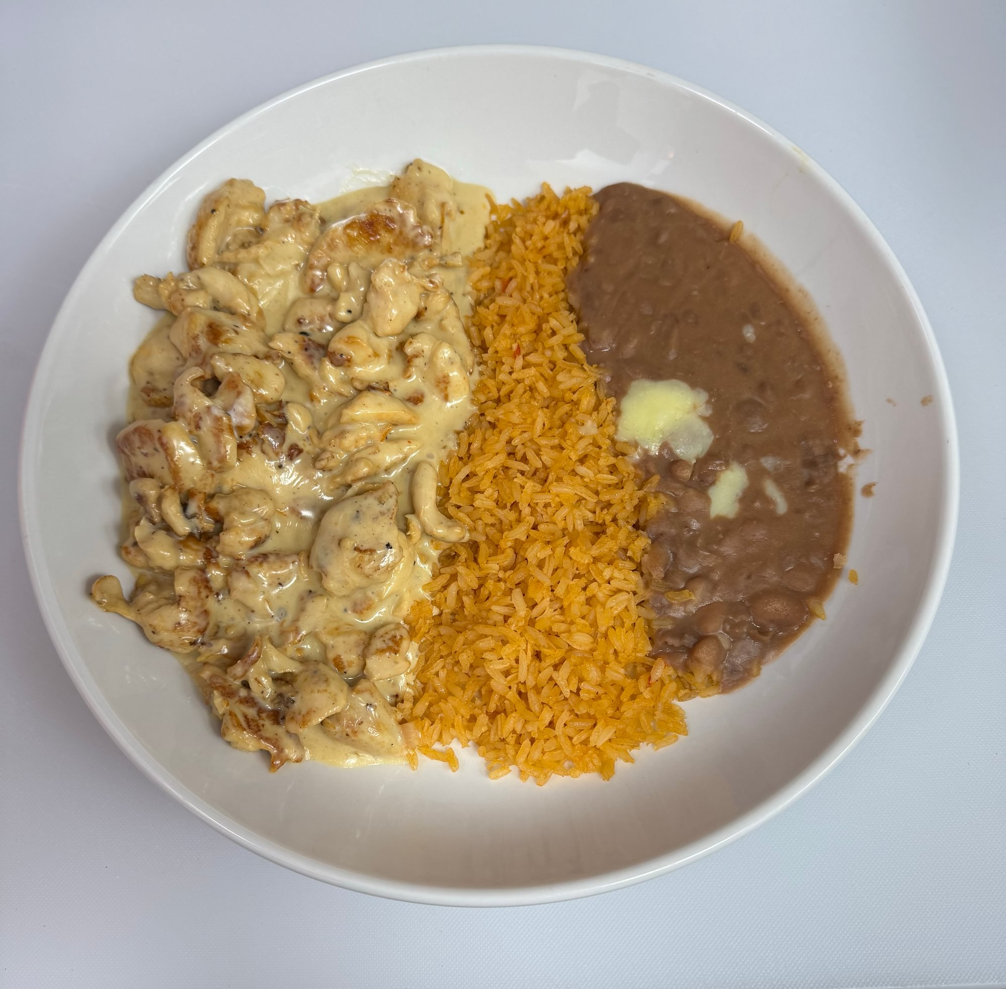 Lunch Pollo a La Crema