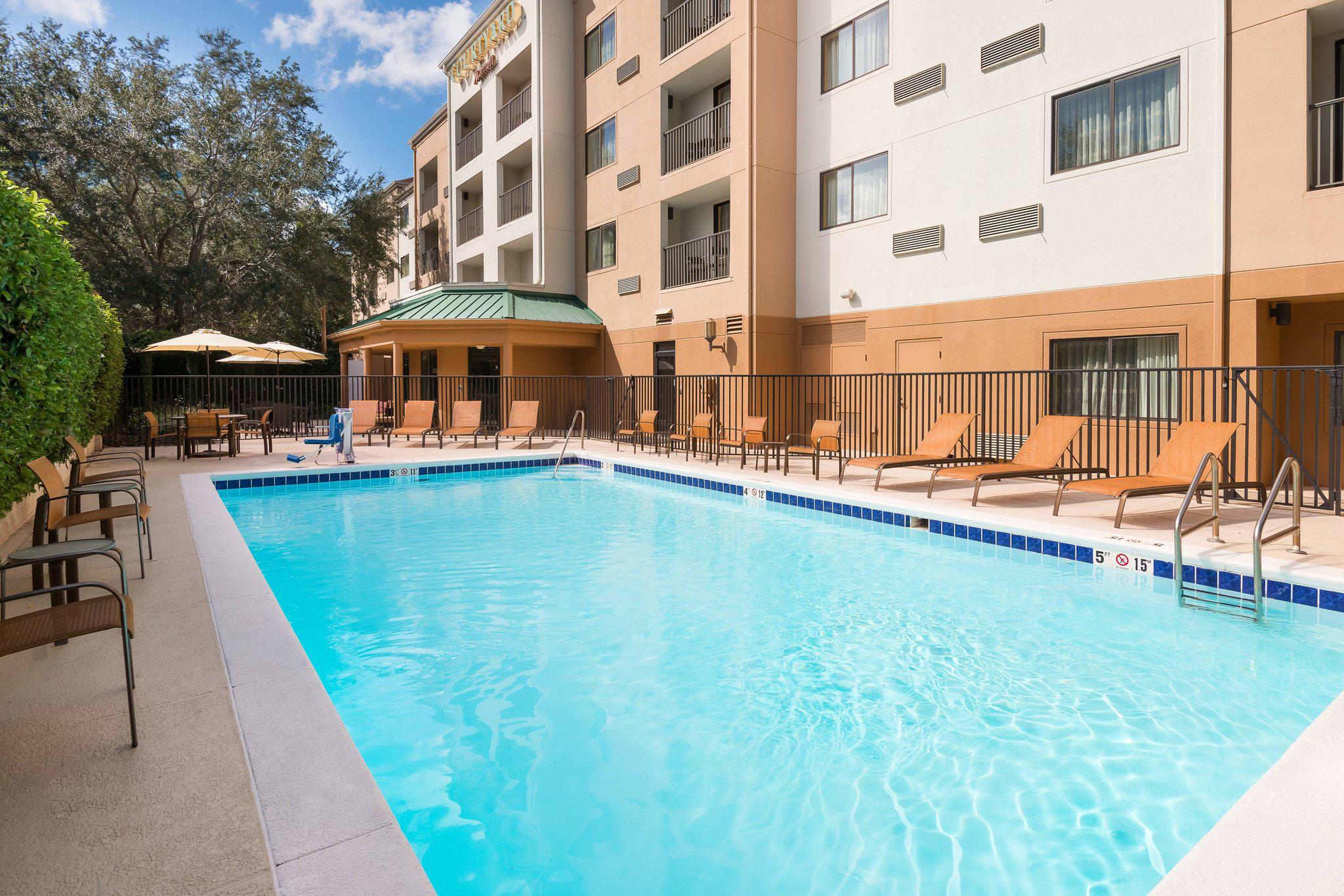 Courtyard by Marriott Orlando Altamonte Springs/Maitland Photo