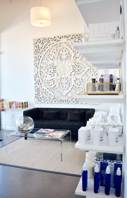 Urban Waxx Fisher's Landing Image