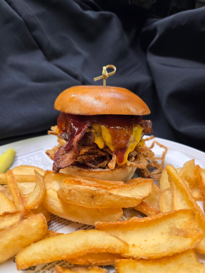 Jameson BBQ Burger