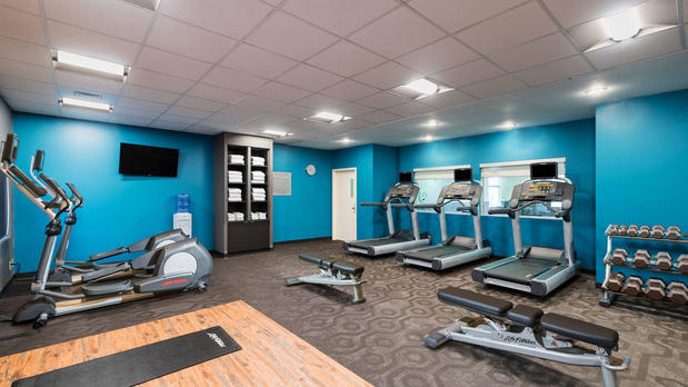 Images Fairfield Inn & Suites by Marriott Uncasville