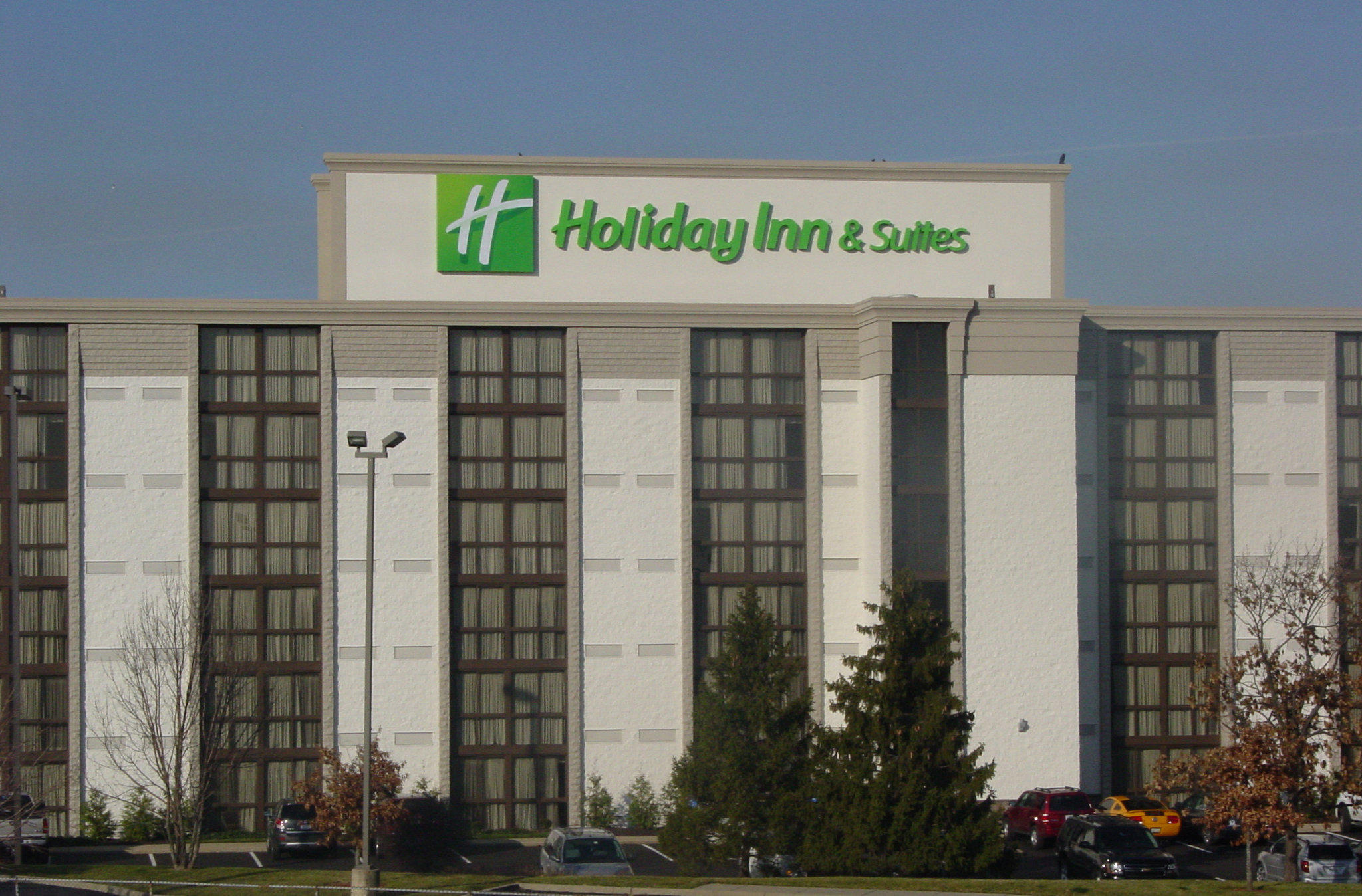 Holiday Inn & Suites Cincinnati-Eastgate (I-275E) Photo