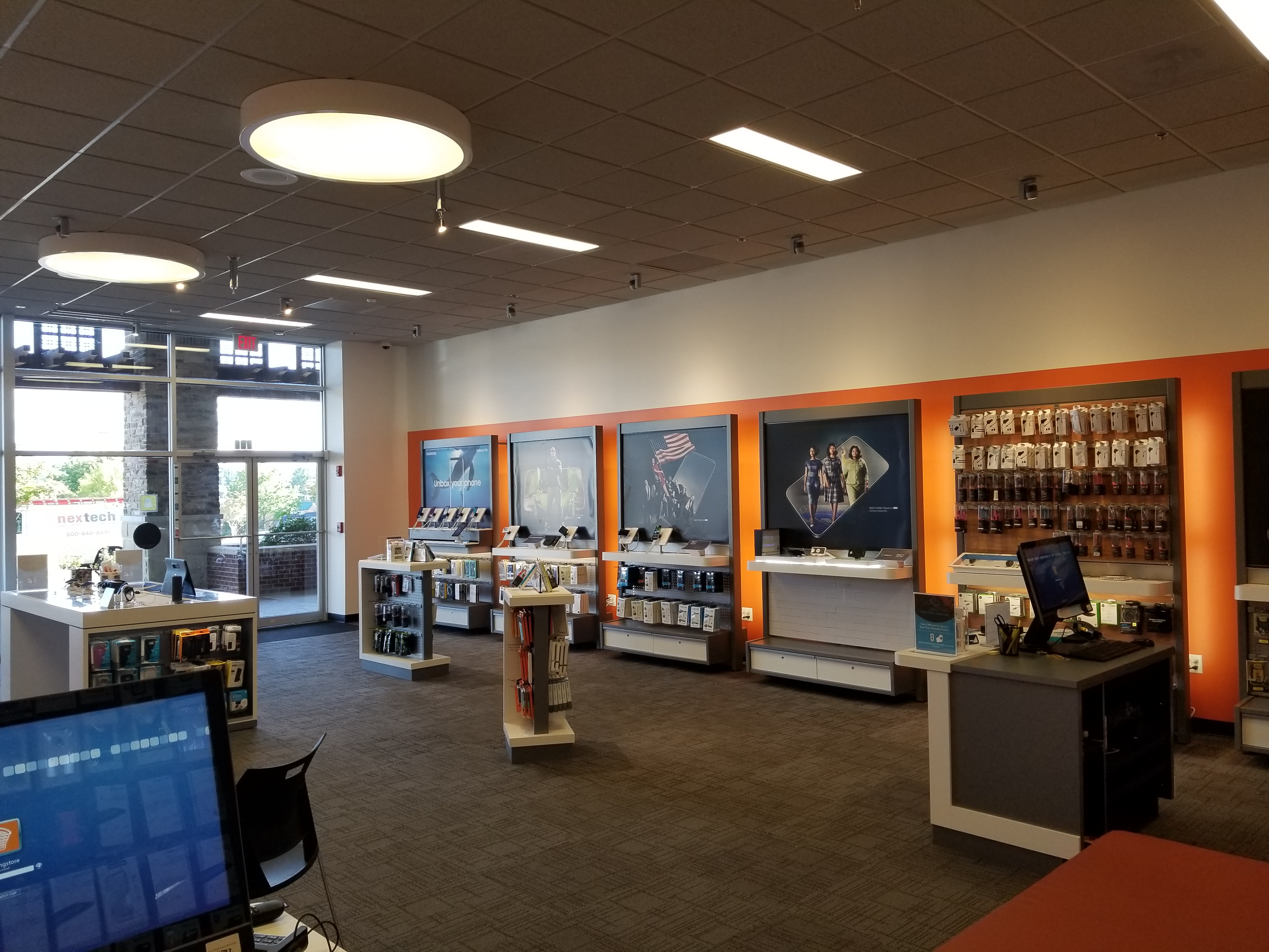 AT&T Store Photo