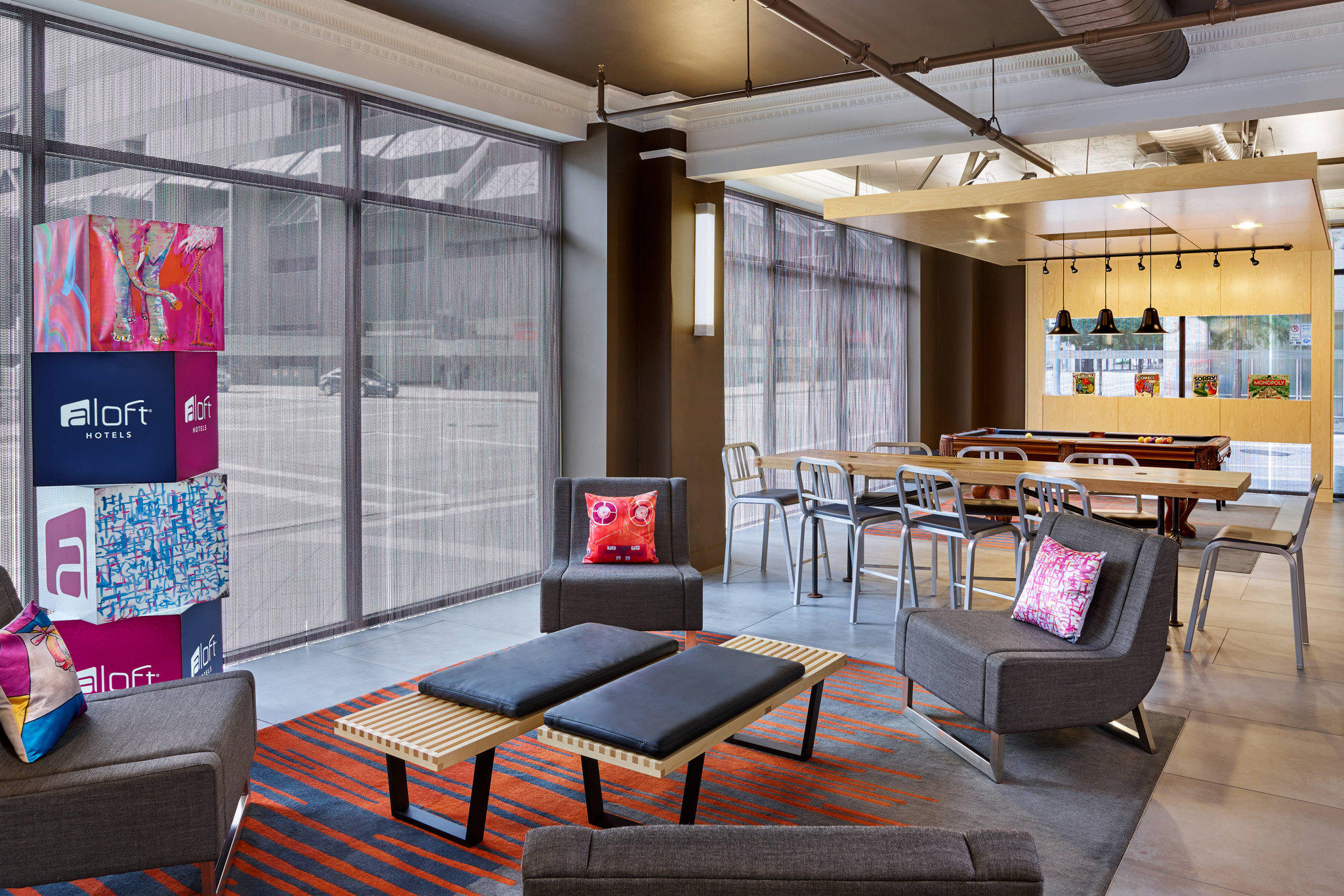 Aloft Houston Downtown Photo