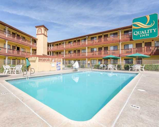 Images Quality Inn