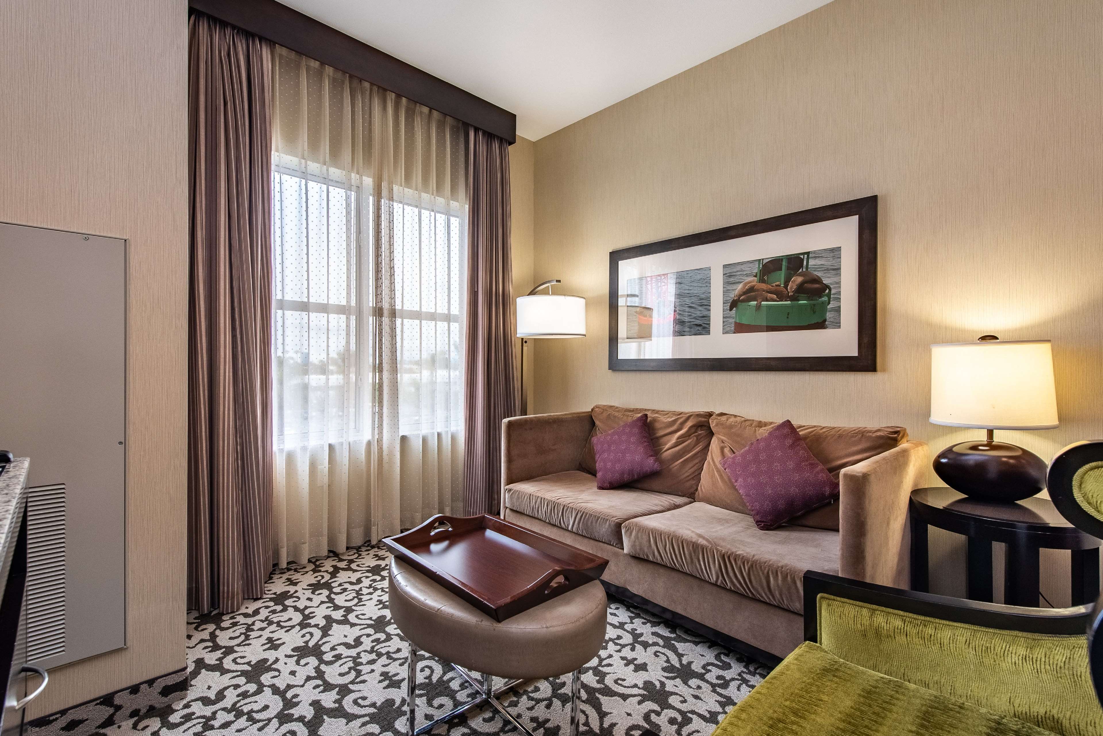 Guest room