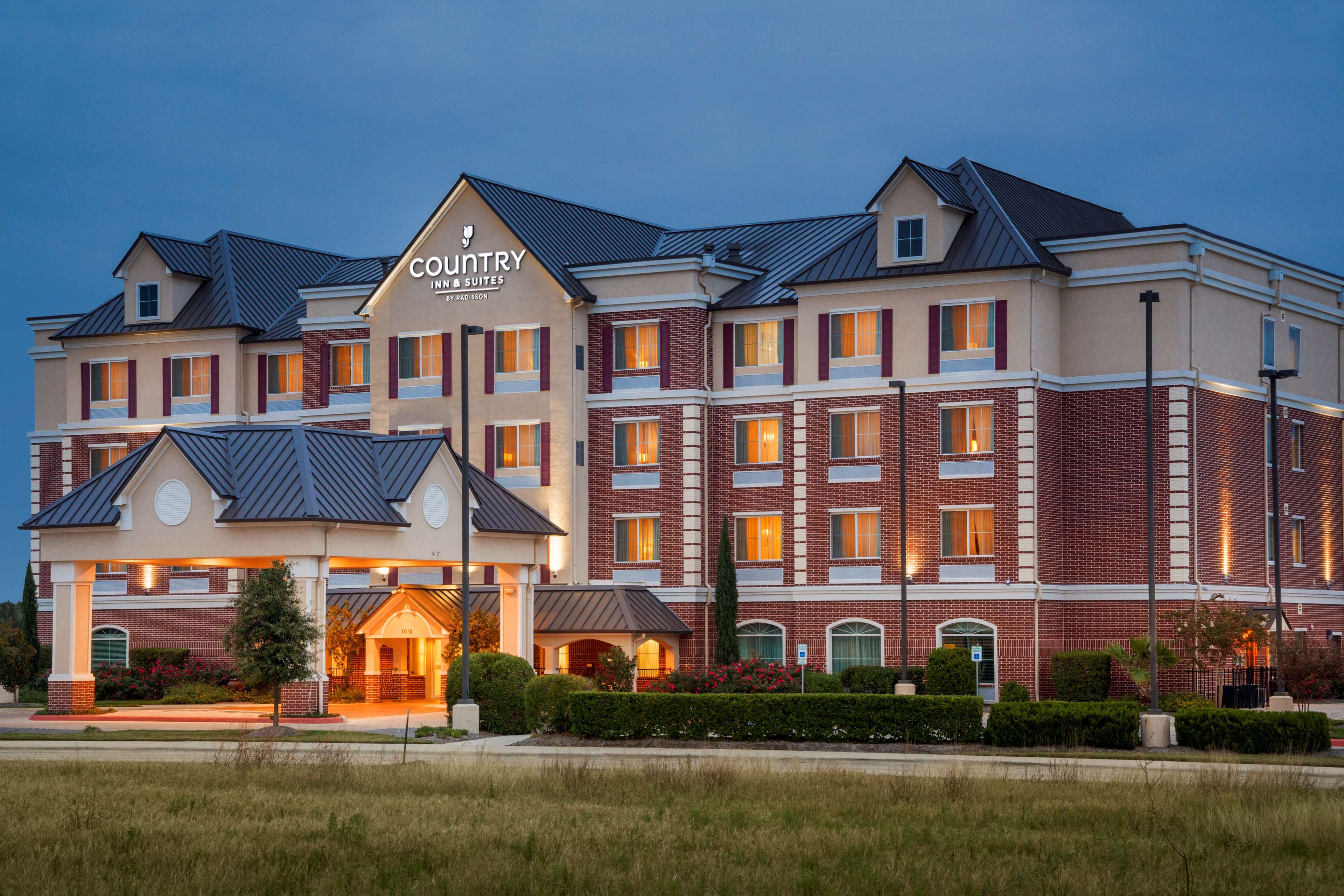 Country Inn & Suites by Radisson, College Station, TX Photo