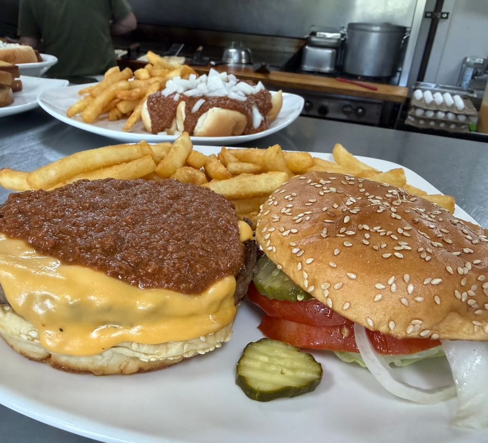 Chili Cheeseburger