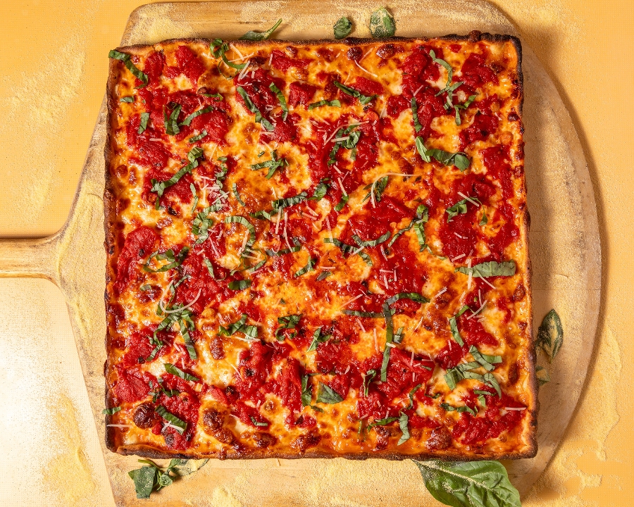 Mama Lino's Pizza