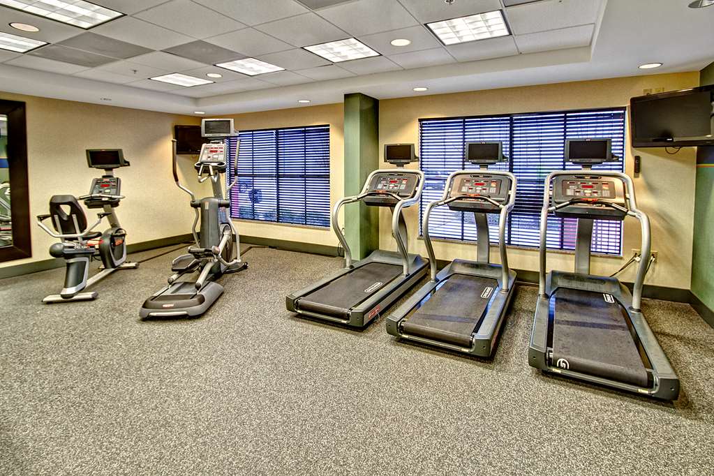 Hampton Inn Cleveland Image