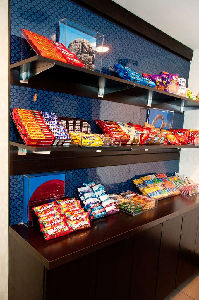 Hampton Inn East Windsor Image