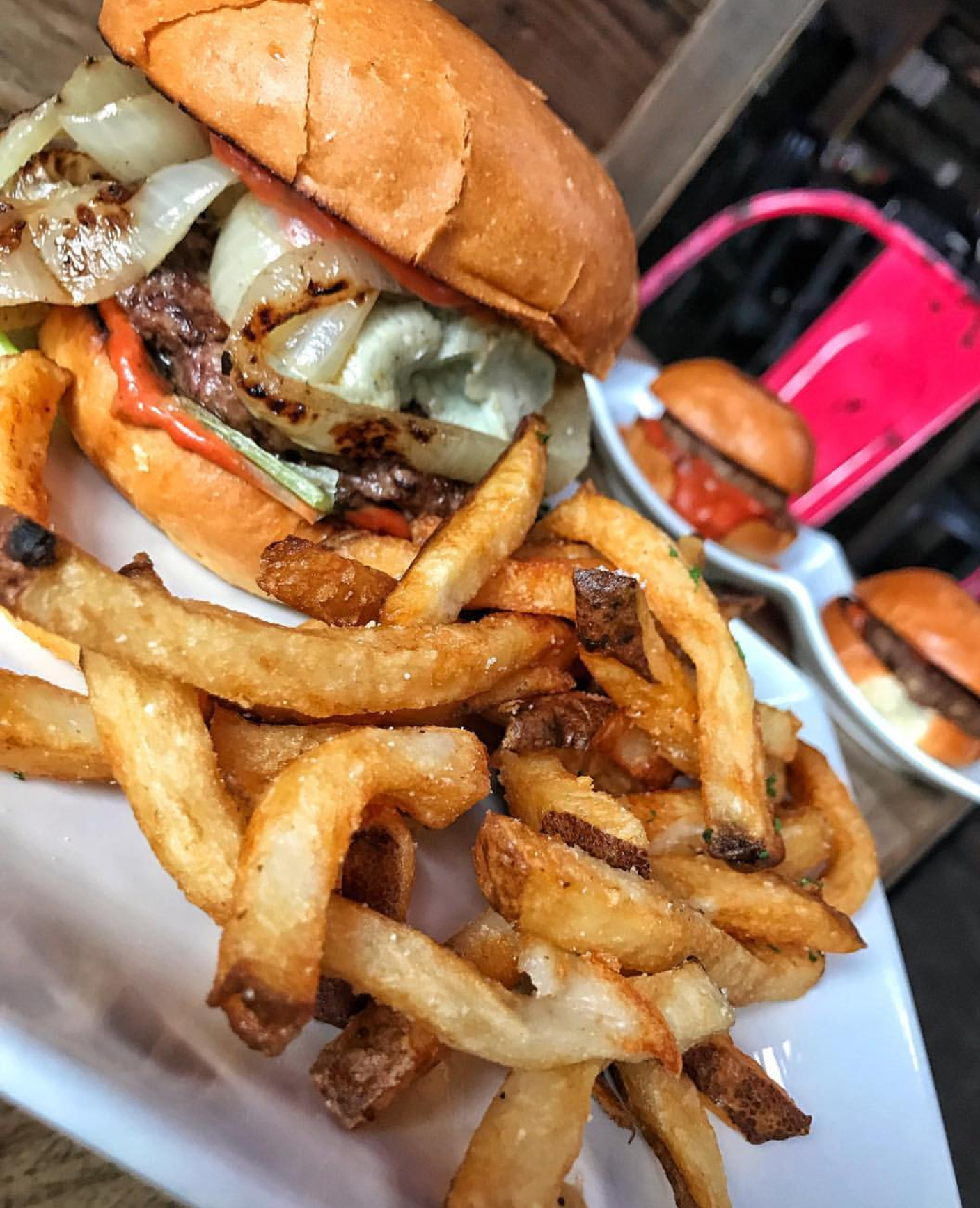 Black-N-Blue Burger