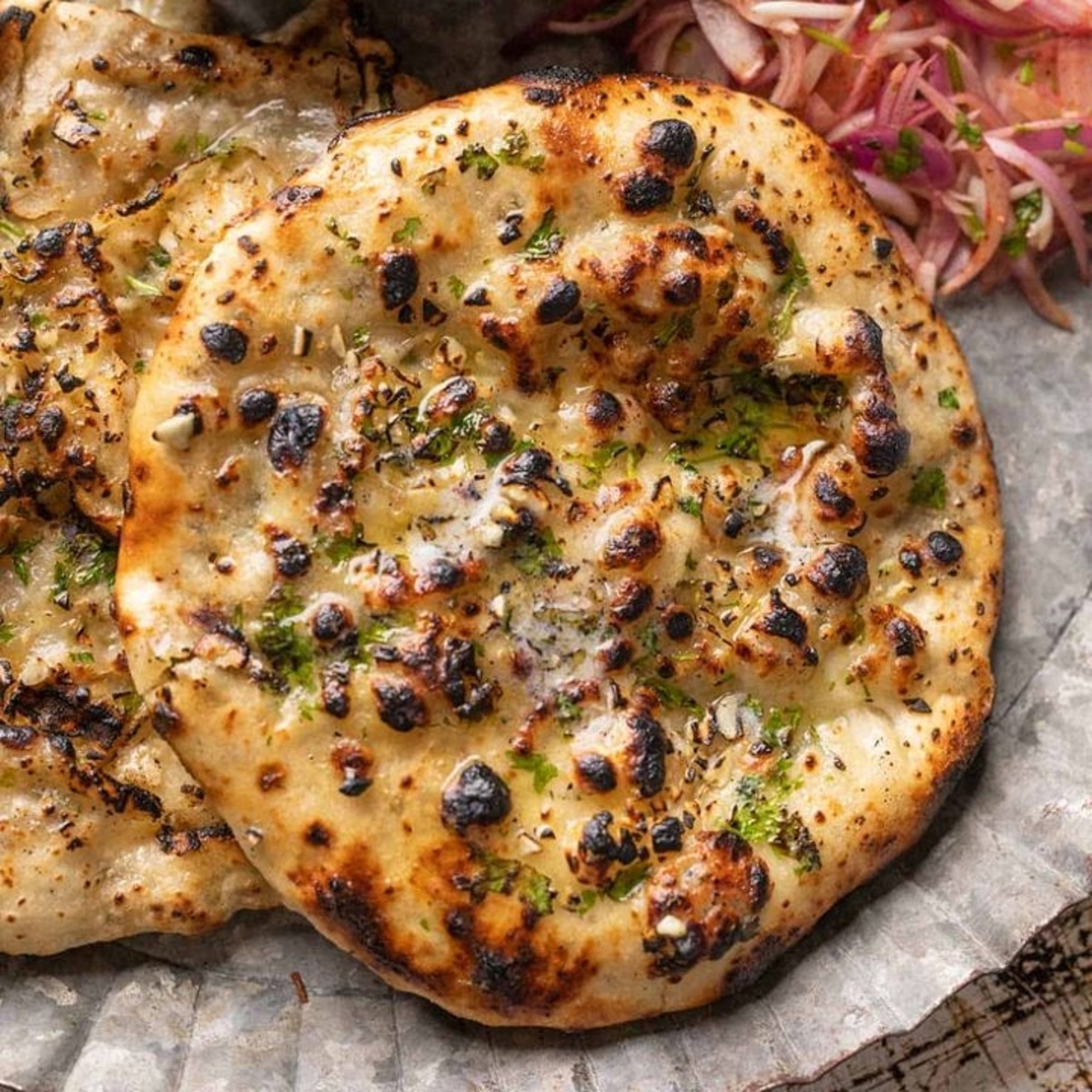 CHILLI GARLIC NAAN