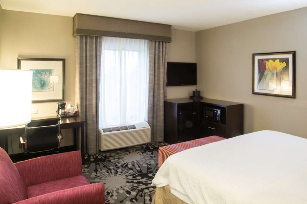 Hampton Inn Oxford/Conference Center Image