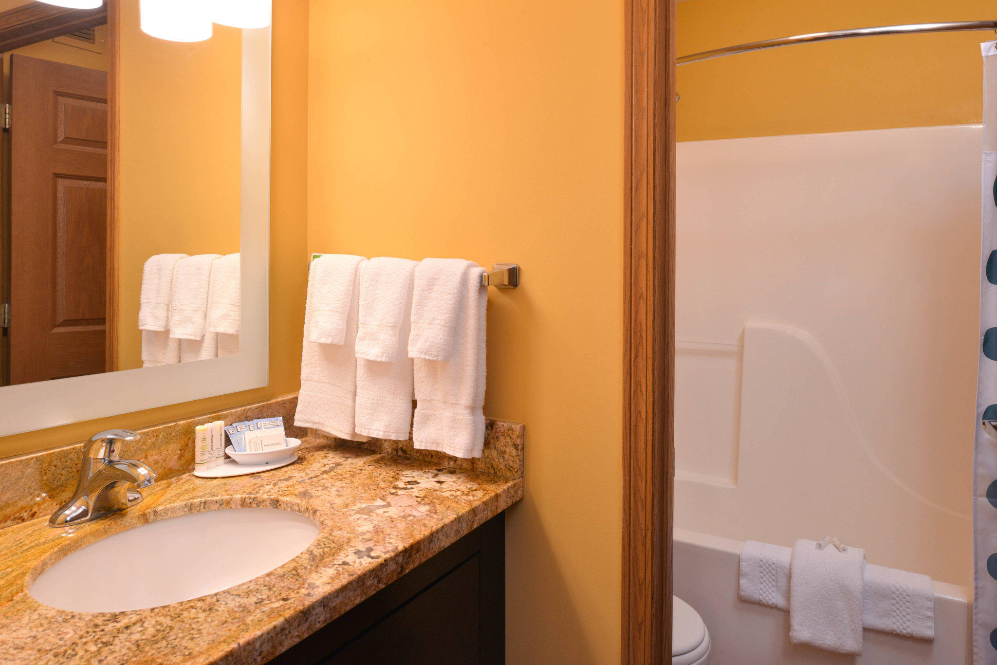 TownePlace Suites by Marriott St. Louis St. Charles Photo