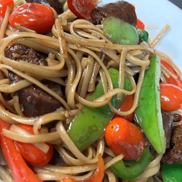 Sai Oua Linguine