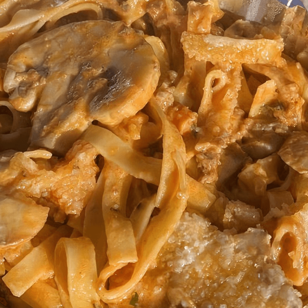 Fettuccine con Ragu