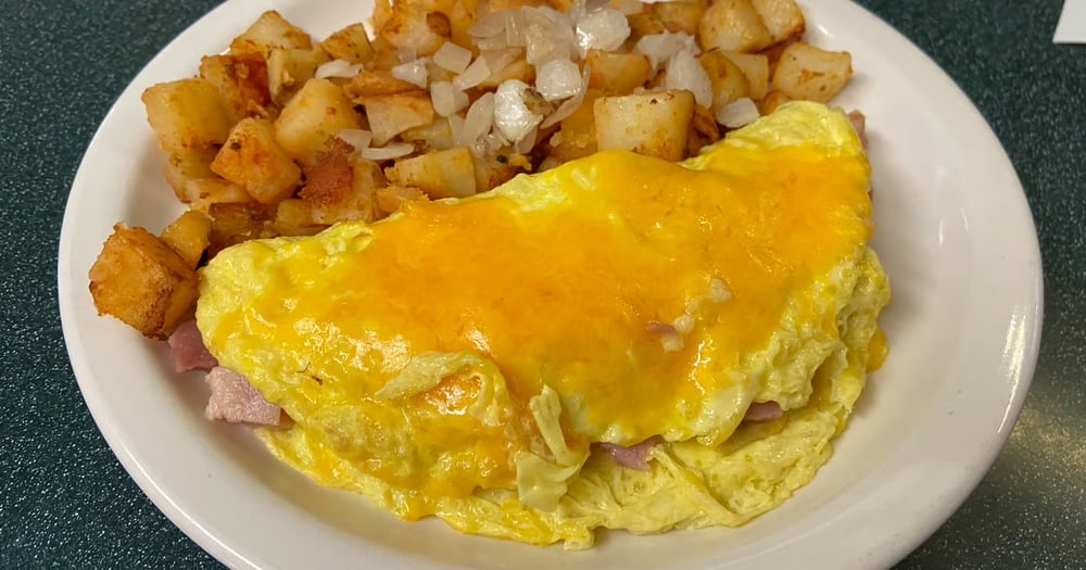 CHEESE OMELETTE 	