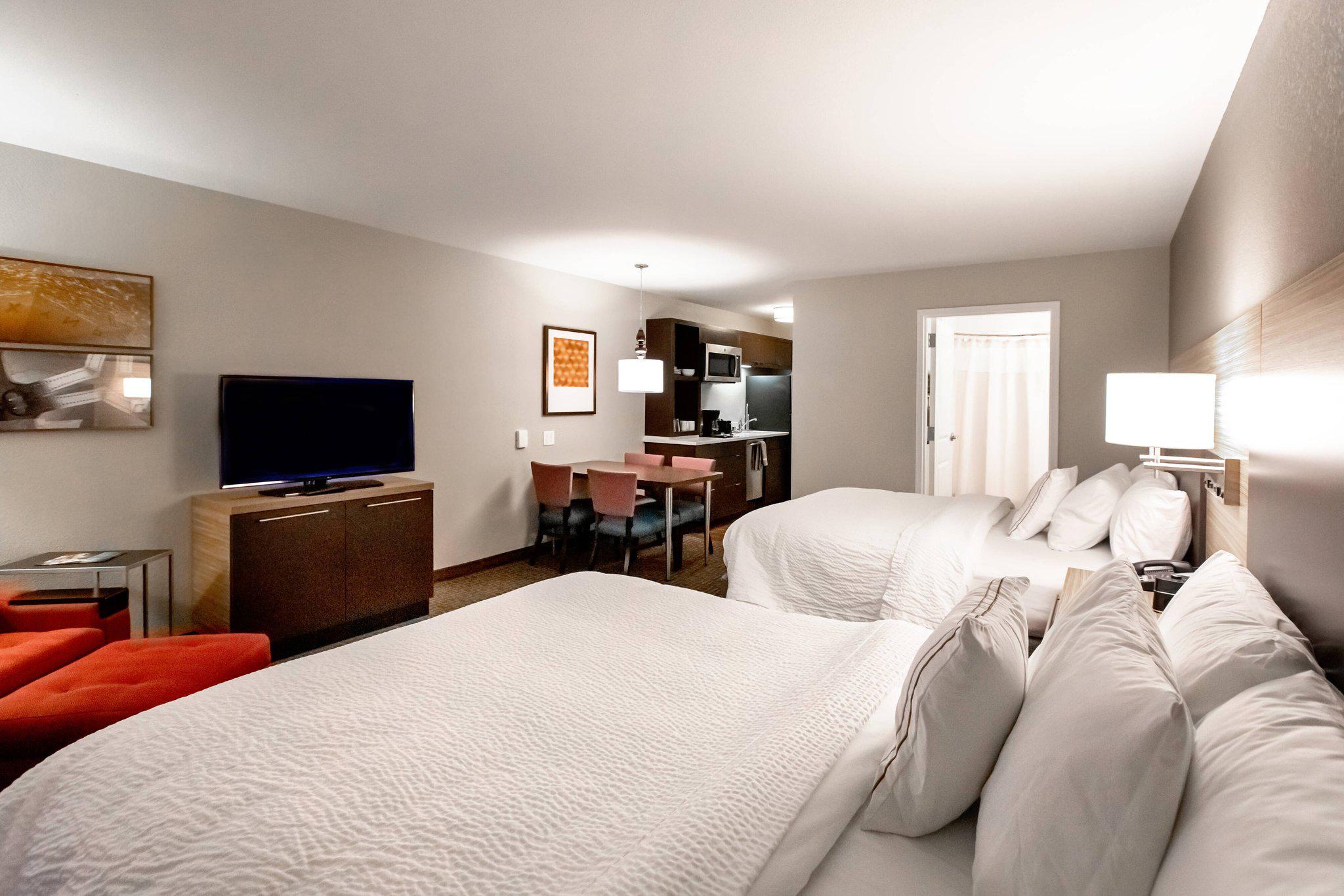 TownePlace Suites by Marriott Louisville Airport Photo