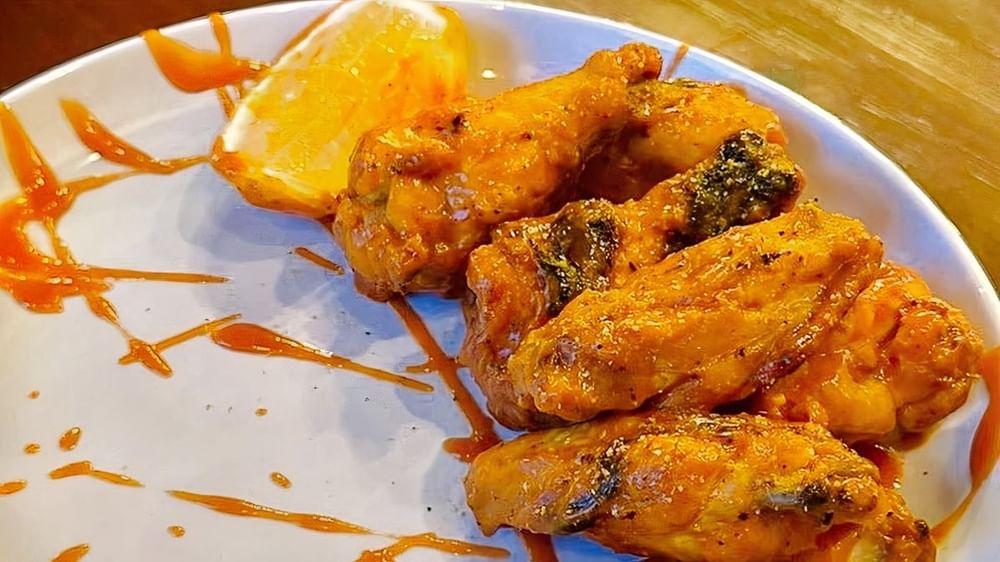 Jumbo Wood Fired Curry Lemon Pepper Wings (8)