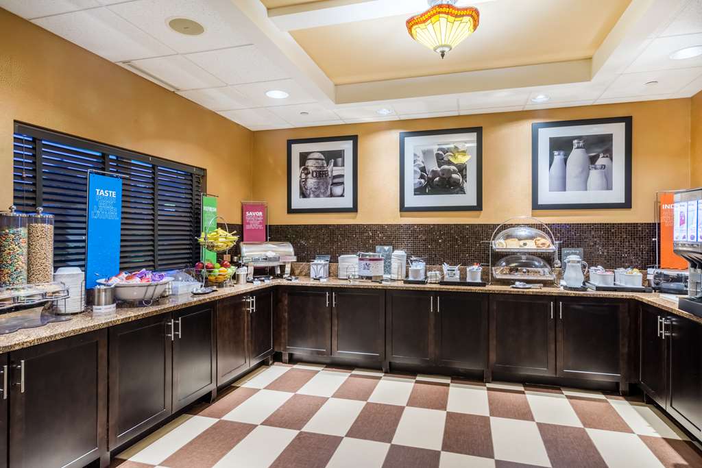 Hampton Inn Clifton Park Image