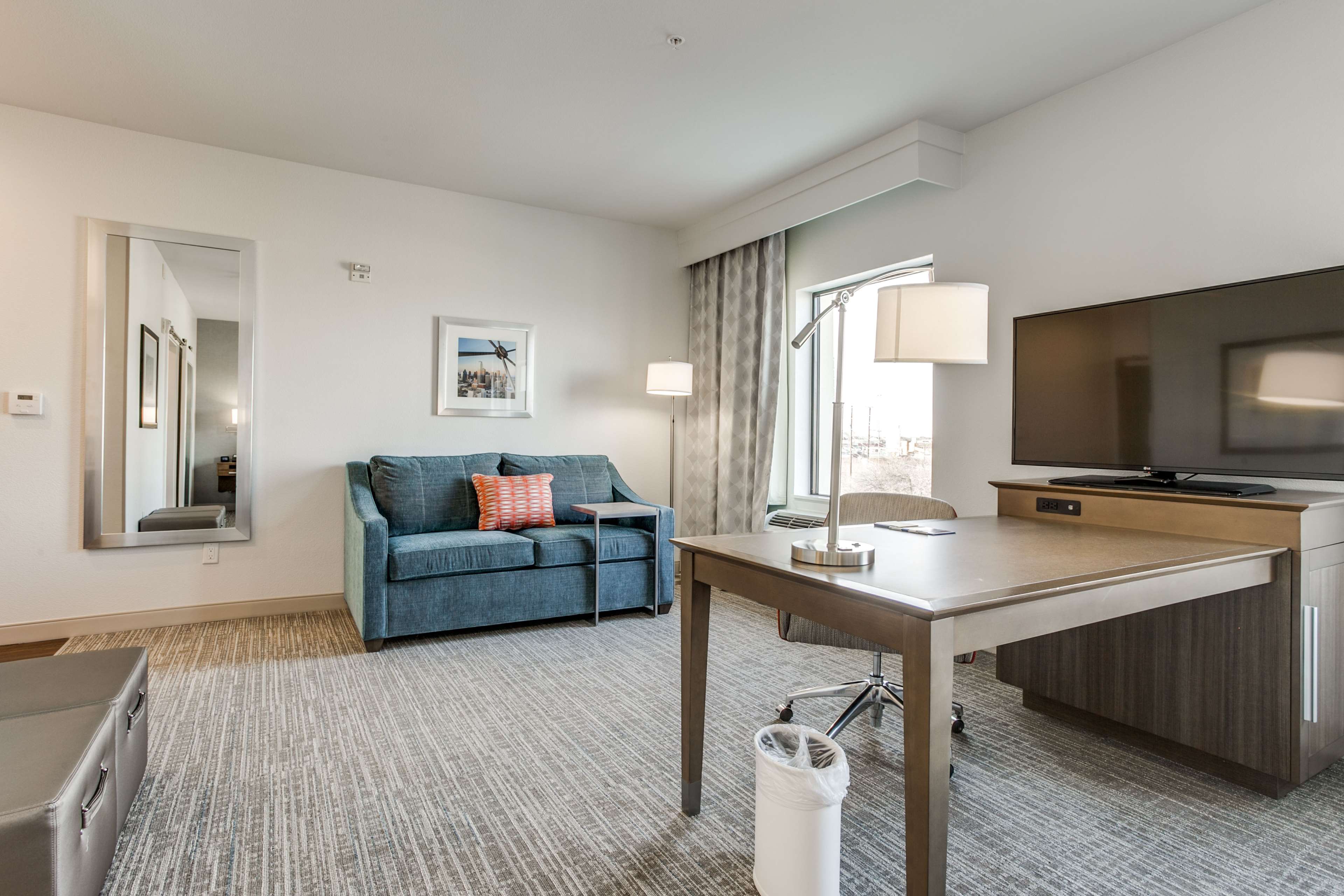 Guest room