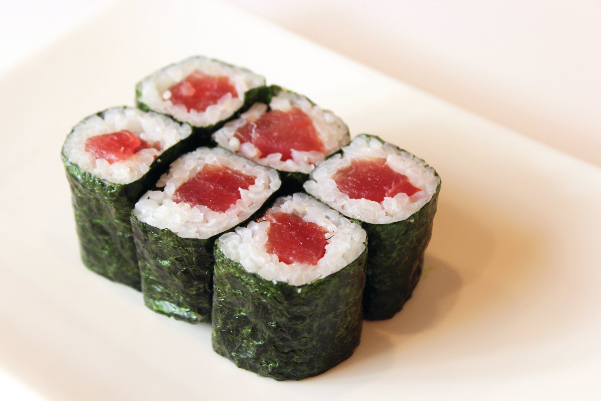 5. Tuna Roll