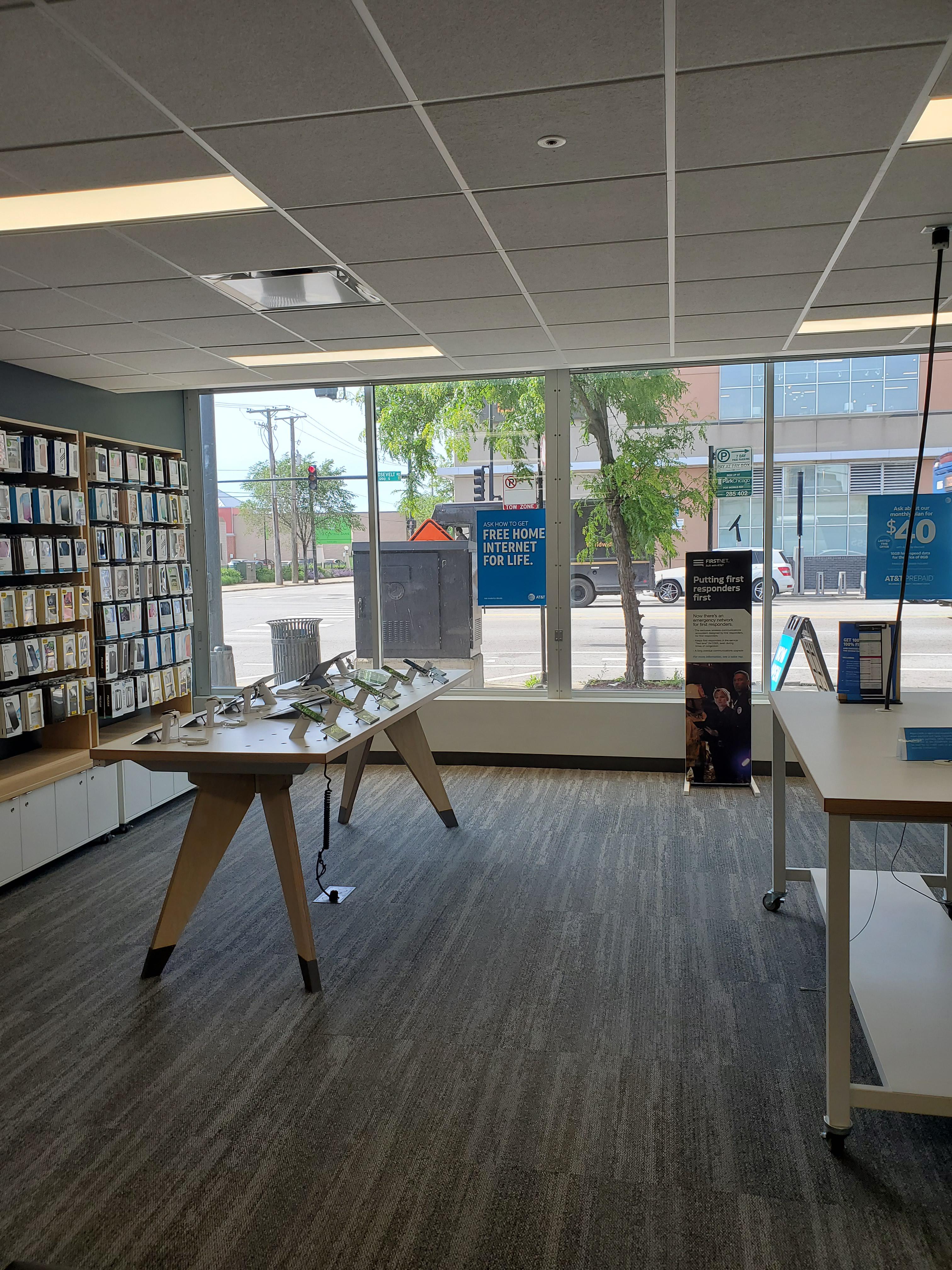 AT&T Store Photo