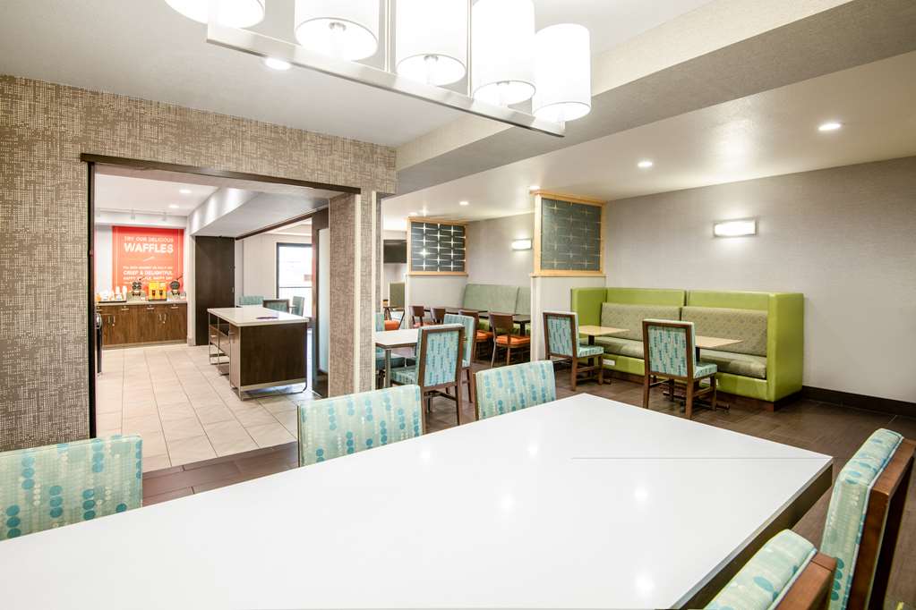 Hampton Inn & Suites Las Vegas-Henderson Image