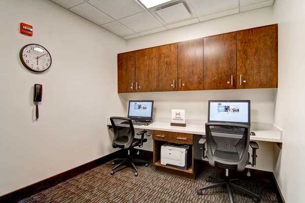 Images Hampton Inn & Suites Detroit/Troy