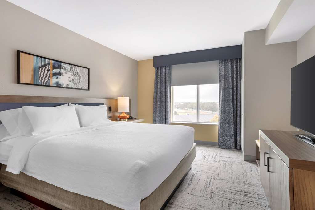 Hilton Garden Inn Charlotte/Concord Image