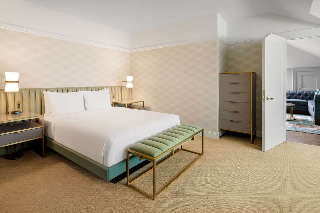 Hayes Mansion San Jose, Curio Collection by Hilton Image