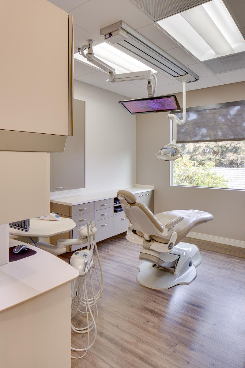 Uyesugi Dental Photo