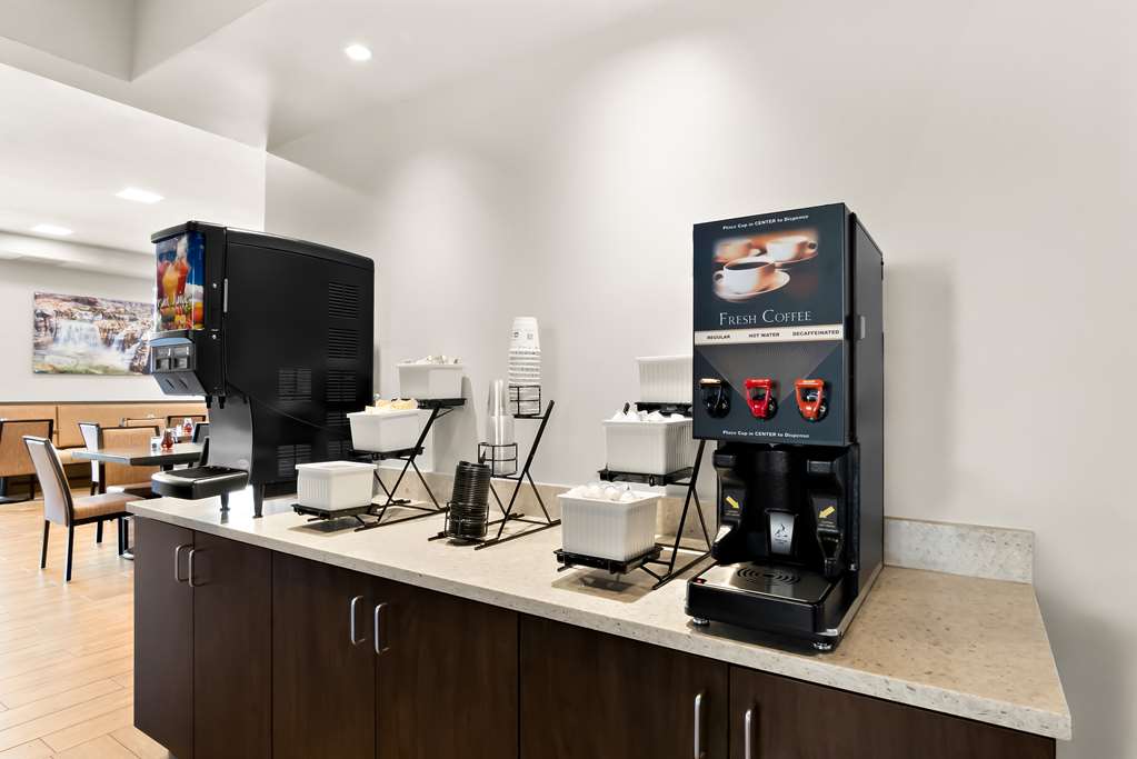 Best Western Sawtooth Inn & Suites Image