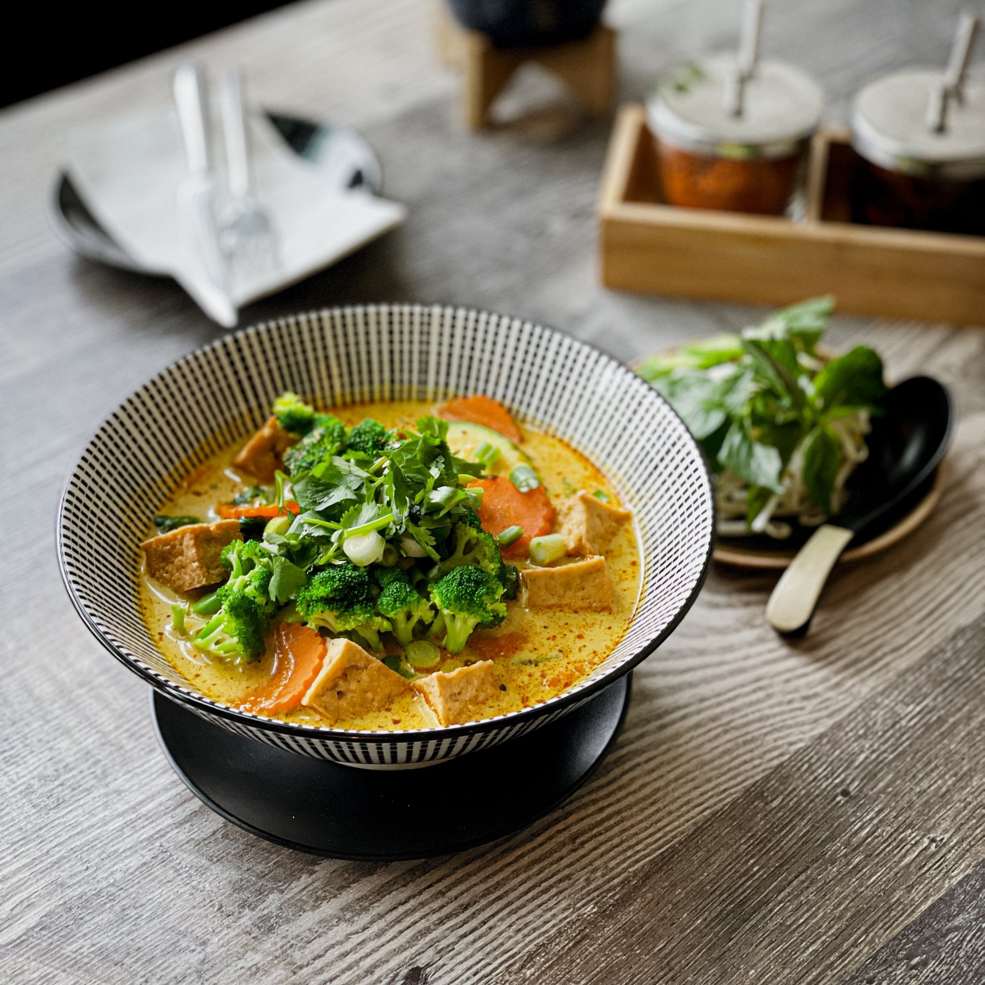 Vietnamese Curry Noodle Soup