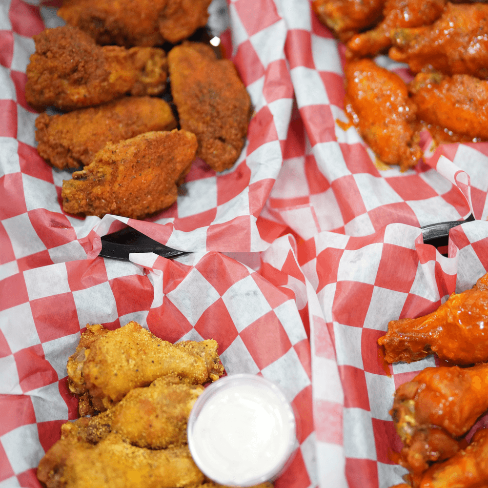 Saucy's Special Wings