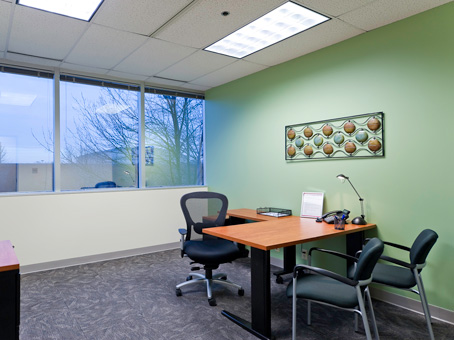 Regus - Indiana, Indianapolis - Lakefront at Keystone Photo