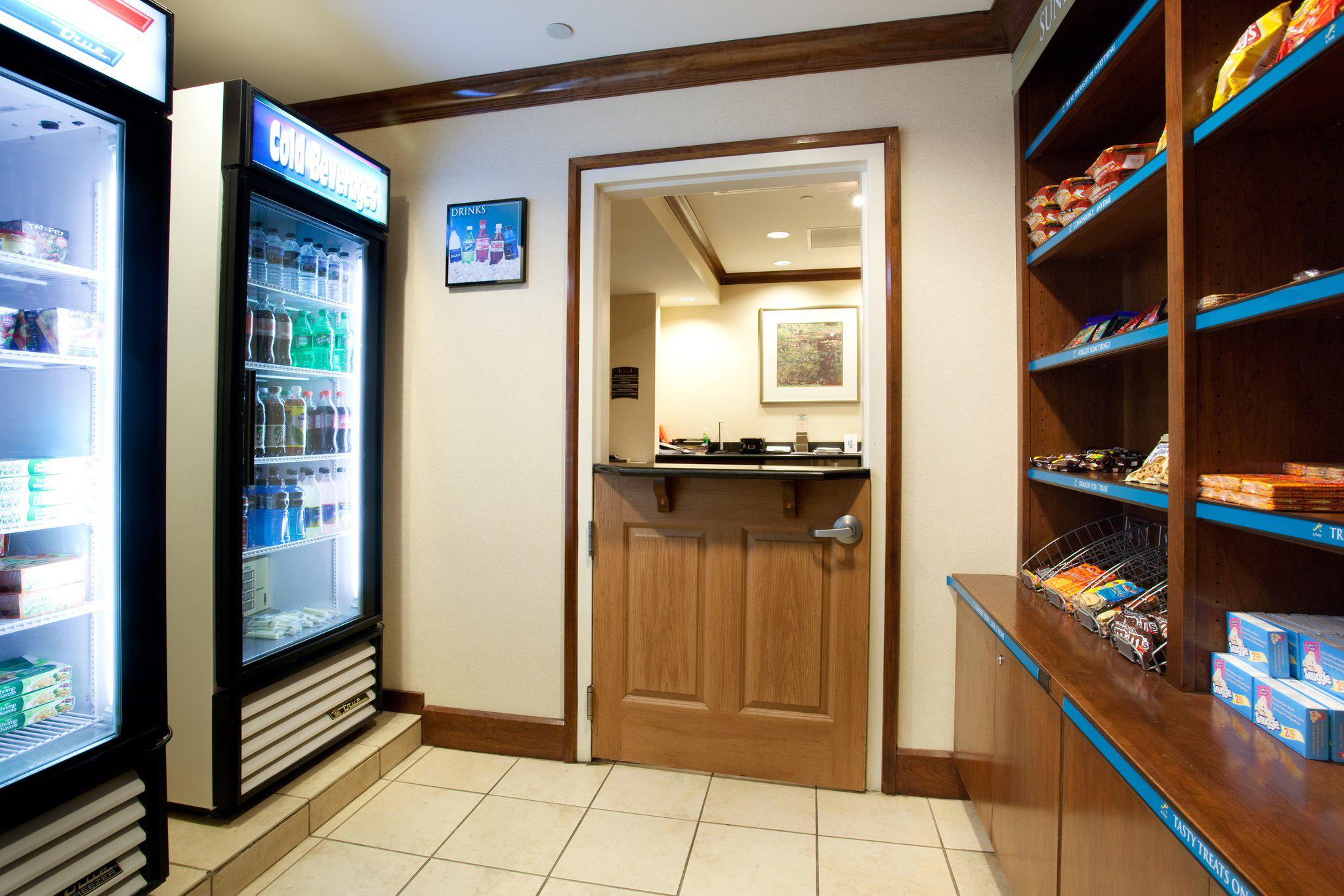 Staybridge Suites Denver International Airport Photo