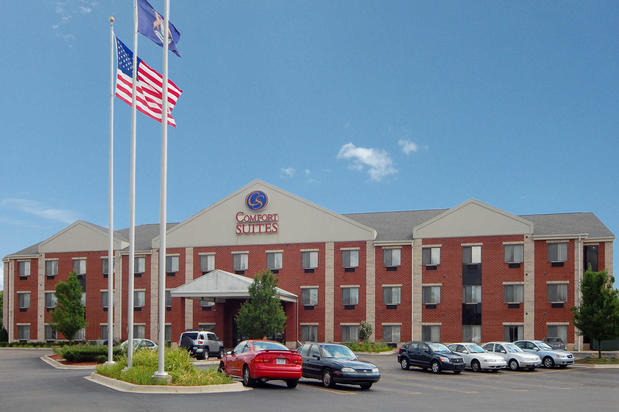 Images Comfort Suites