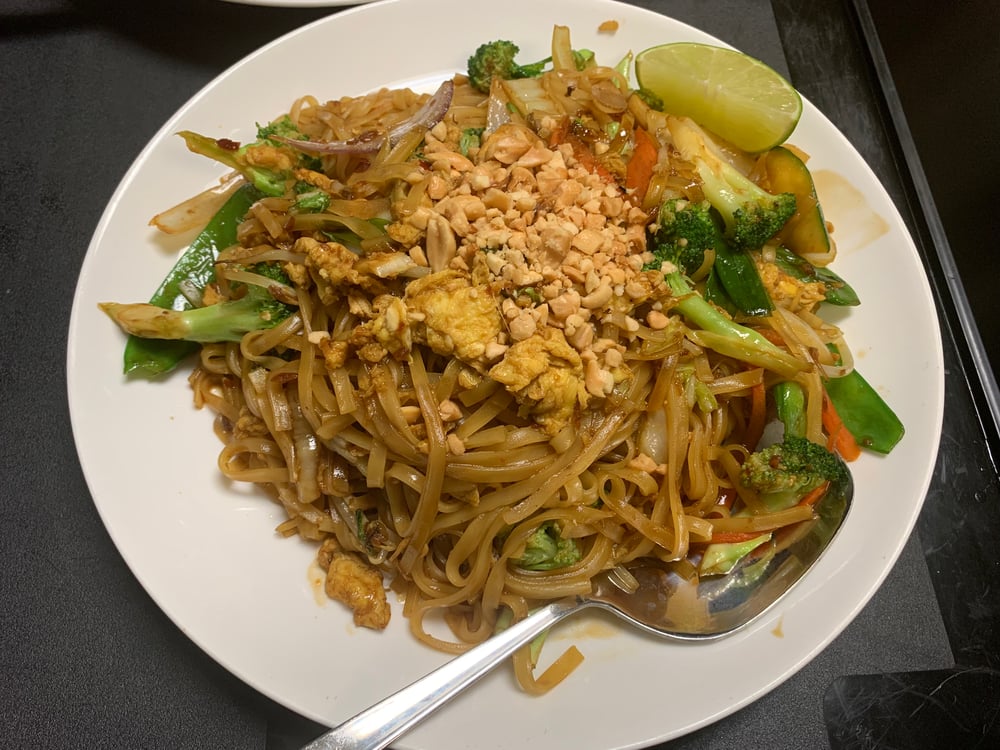 23 菜扒泰VEGETABLE PAD THAI🌶️