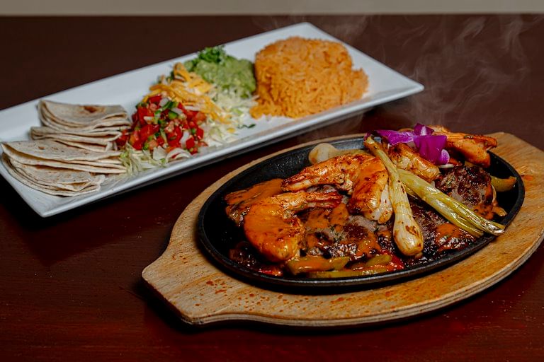 Fajitas Mar y Tierra