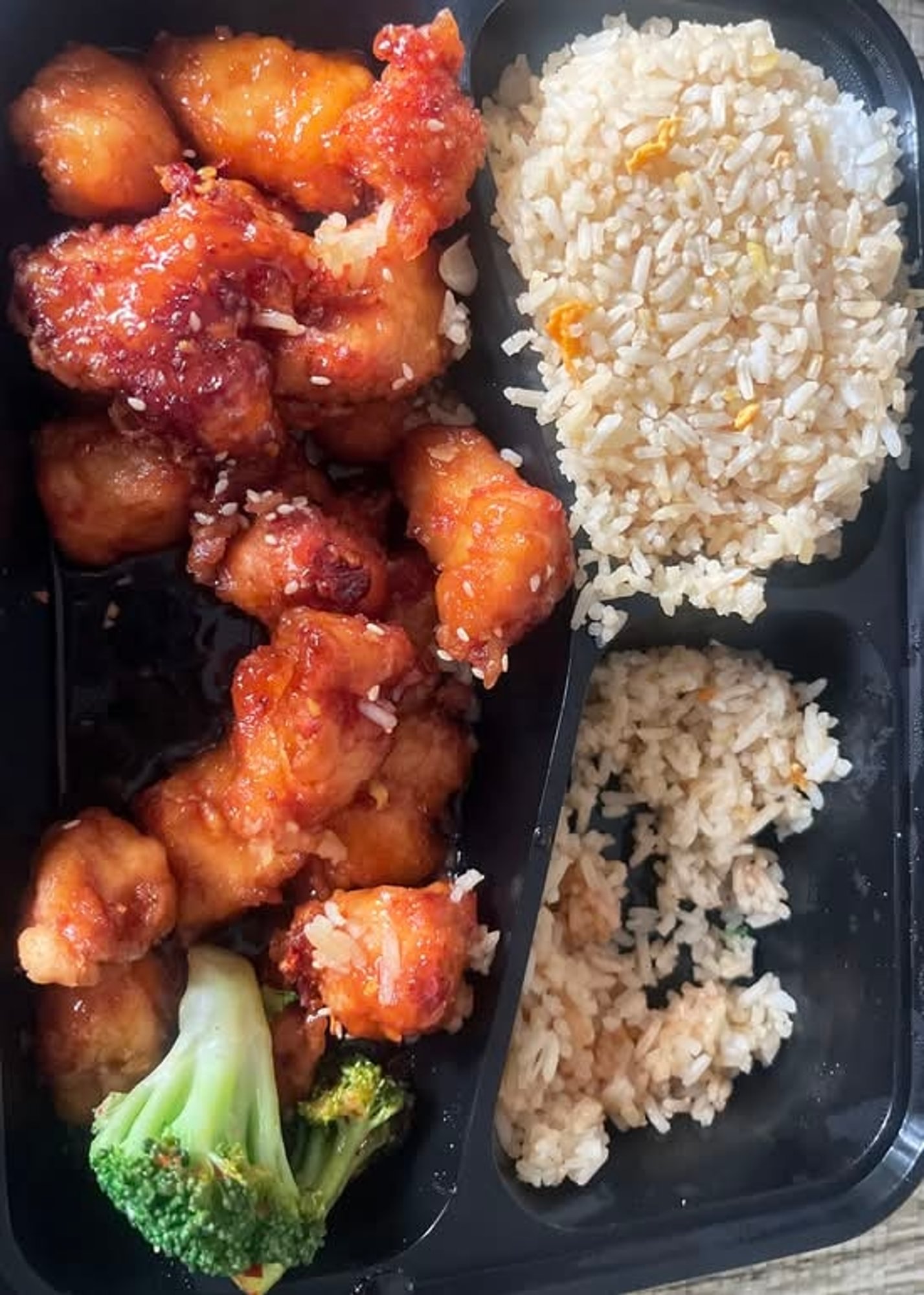 100. Sesame Chicken & Shrimp (Dinner Special)
