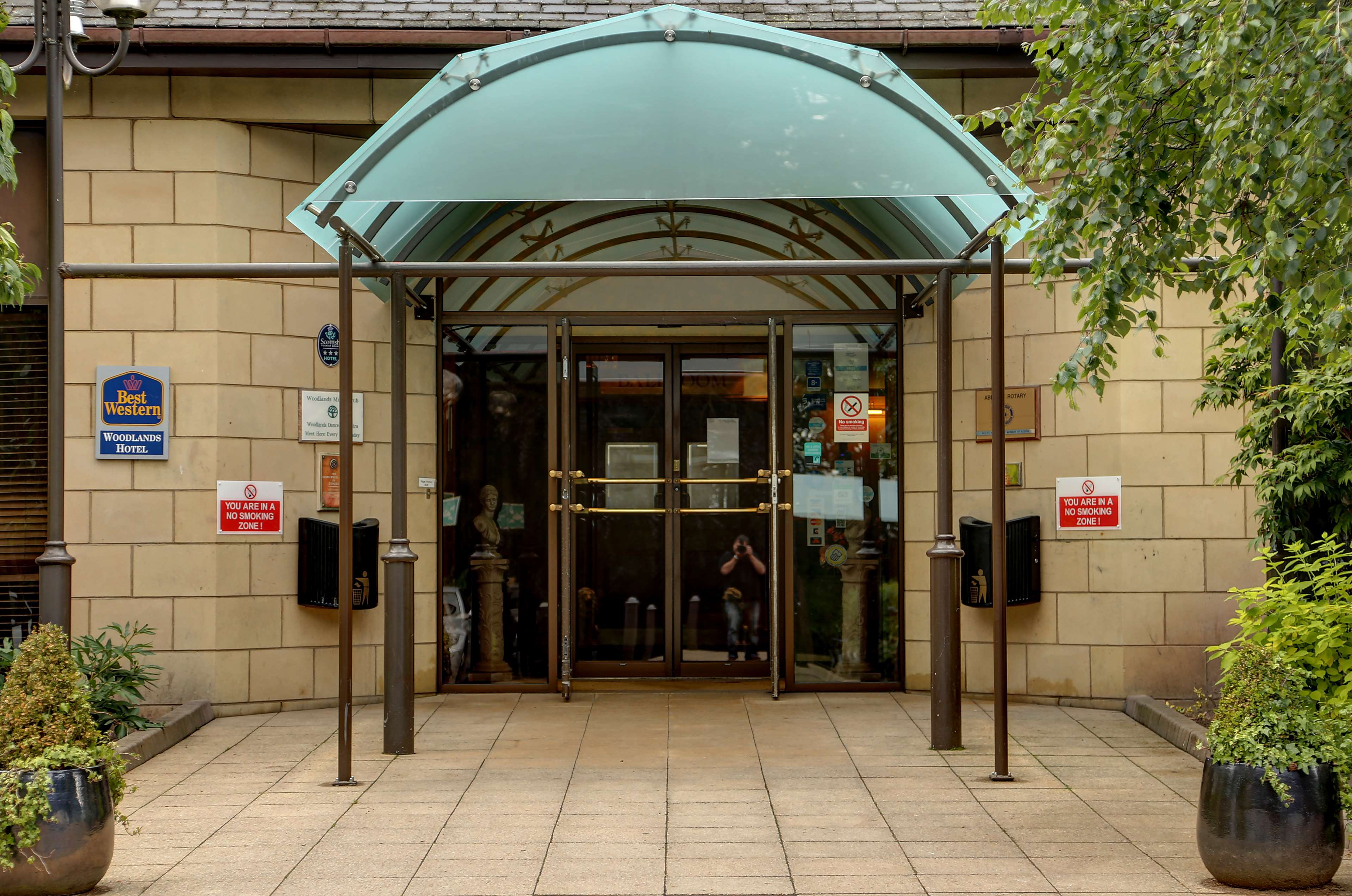 Best Western Dundee Woodlands Hotel Hotels in Dundee DD5 2QL